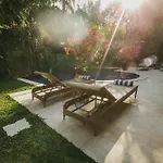 Villa Eight